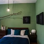 Gentlemen's Near Brno-center * 브르노
